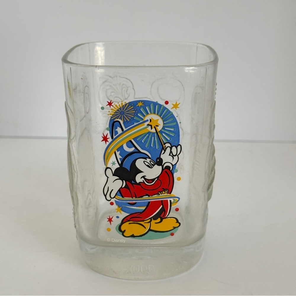 Walt Disney World Mickey Mouse Epcot Wizard Beverage Glass McDonalds 2000 RARE